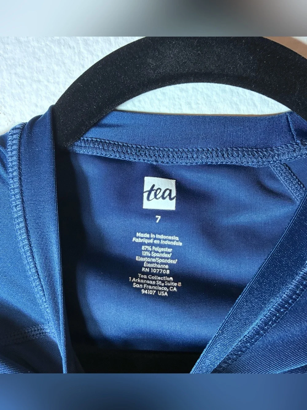 Tea Collection Blue Sunshine Long Sleeve Rash Guard Swim Top Size 7 Sun